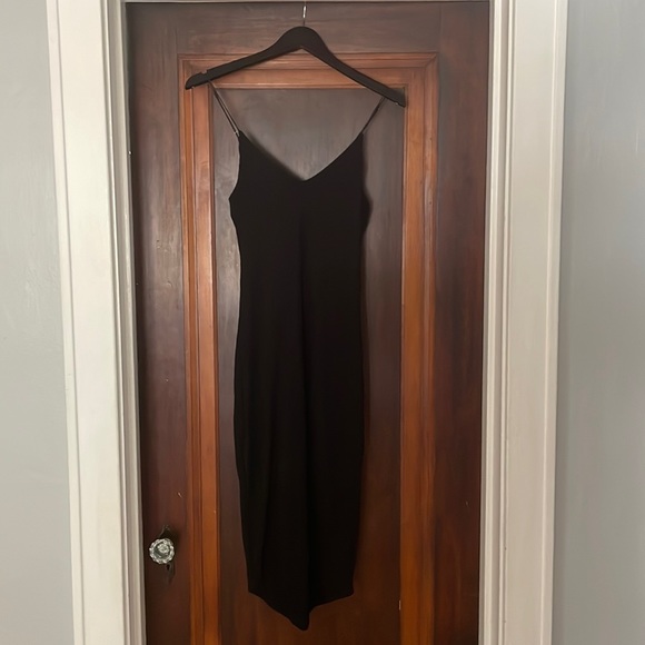 Express Dresses & Skirts - Express Black Spaghetti Strap Dress with Lining
